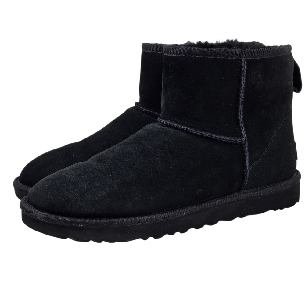 UGG Classic Mini II Boots Womens 9 Black Sheepskin Suede Ankle 1016222